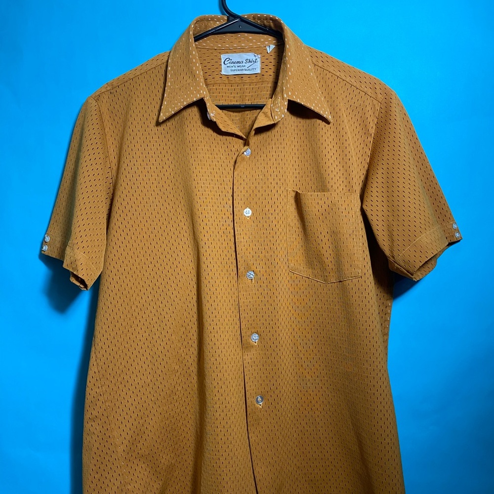 ✨Vintage Men’s Cinema Botton Down✨ - Picture 1 of 11